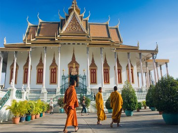 Private Day Tour: Phnom Penh City Tour including the Silver Pagoda